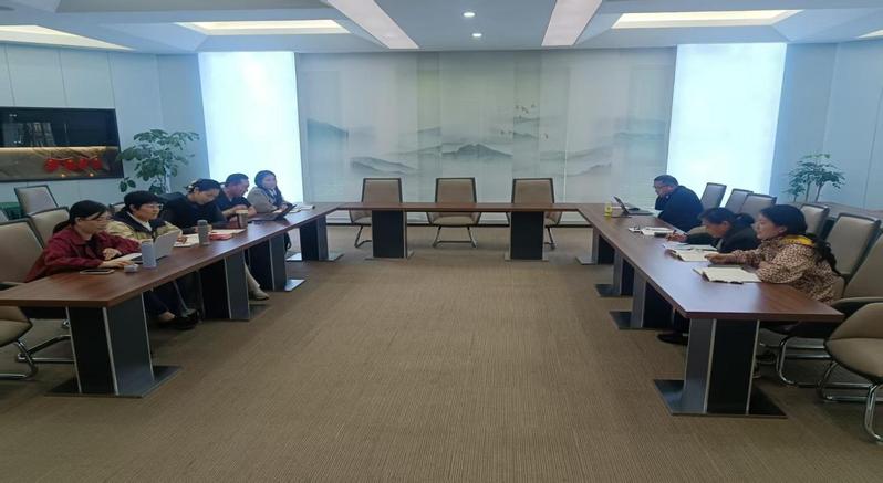 马院党总支开展树立和践行正确政...